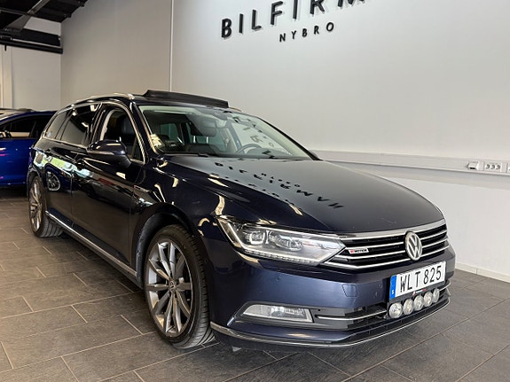Volkswagen Passat 2 of 5