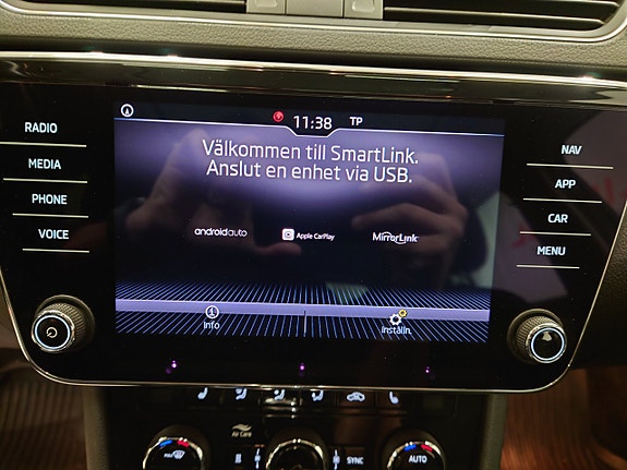 Skoda Superb 16 of 18