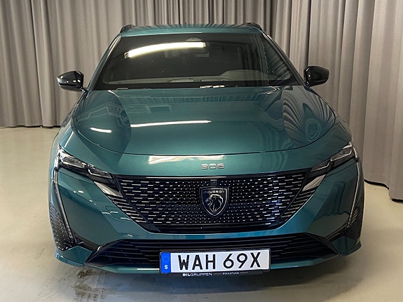 Peugeot 308 SW 2 of 20