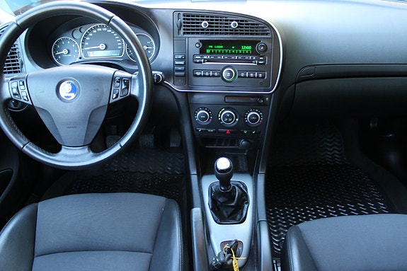 Saab 9-3 9 of 13