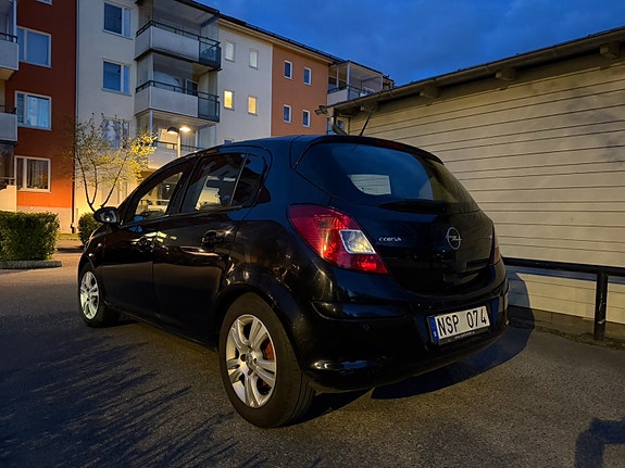 Opel Corsa 4 of 5