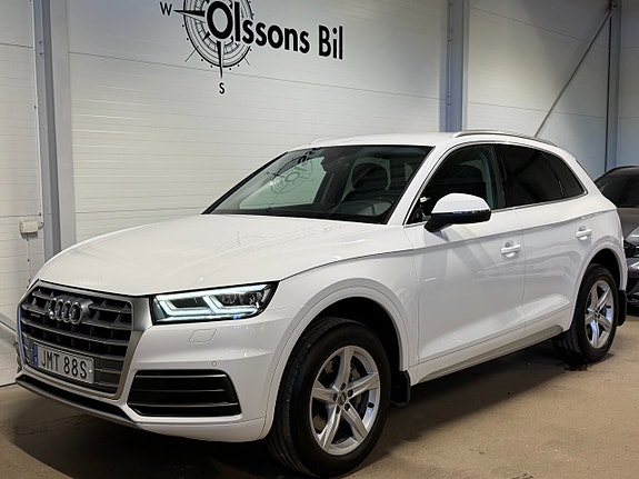 Audi Q5 2 of 5