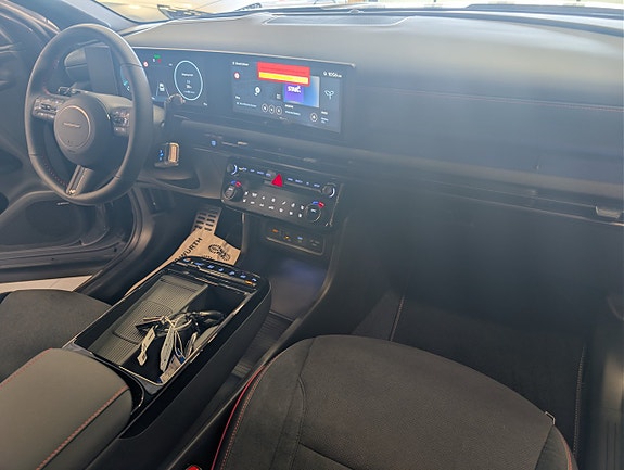 Hyundai Tucson 9 of 11