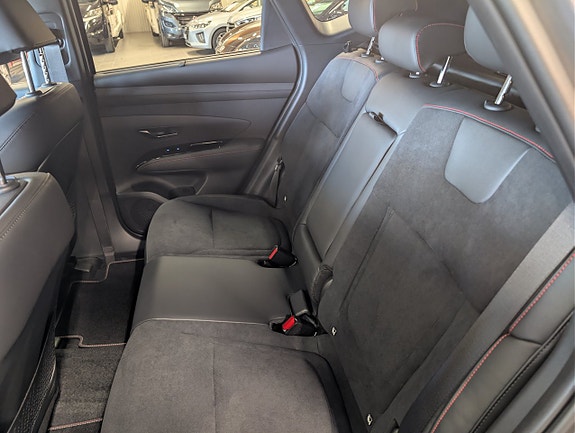 Hyundai Tucson 11 of 11