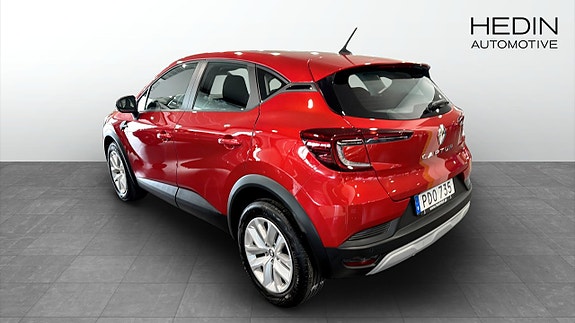 Renault Captur 4 of 5