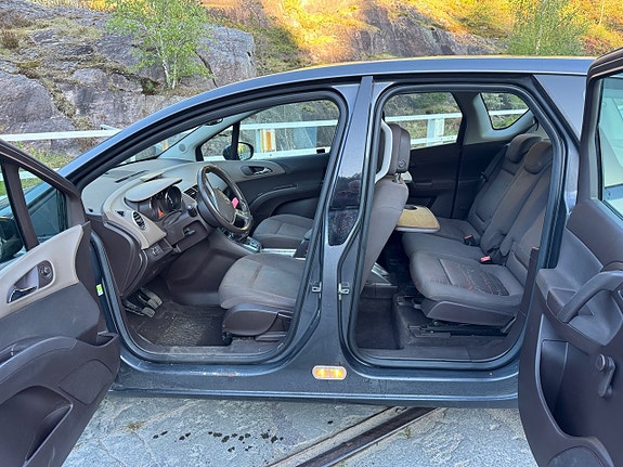 Opel Meriva 6 of 8