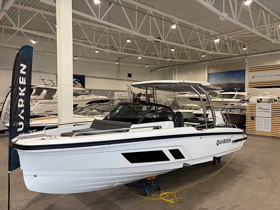 Quarken 27 T-Top DEMOBÅT ink. Yamaha F300 XSB2