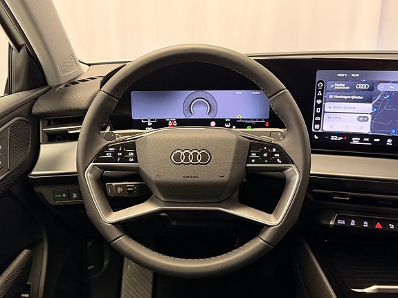 Audi Q3 11 of 16