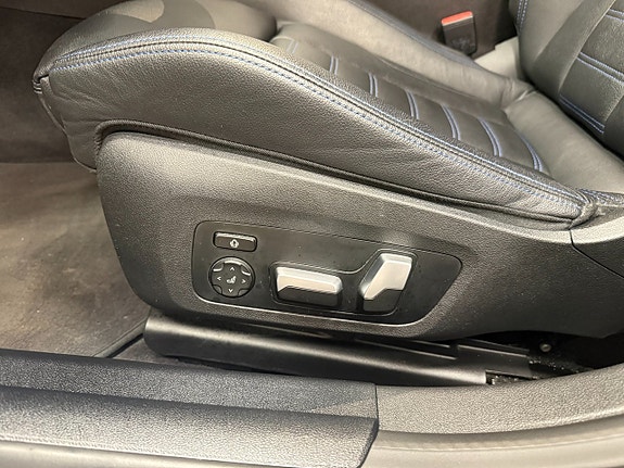 BMW M440i 11 of 24