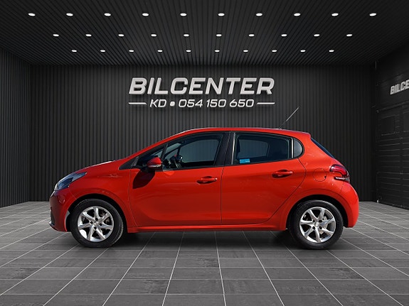 Peugeot 208 4 of 5