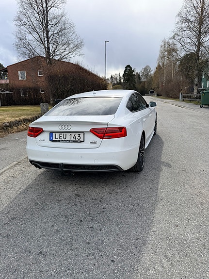 Audi A5 2 of 5