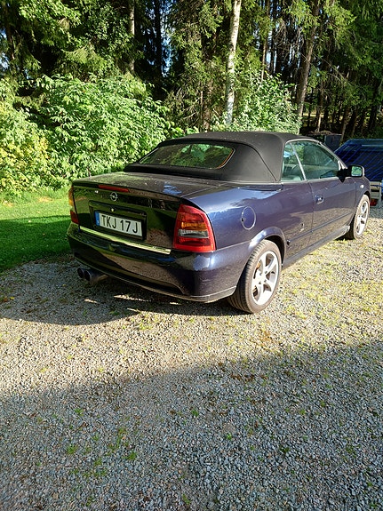 Opel Astra 3 of 5