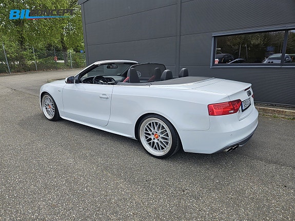 Audi S5 3 of 17