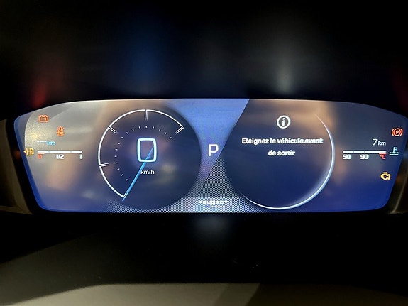 Peugeot 2008 12 of 13