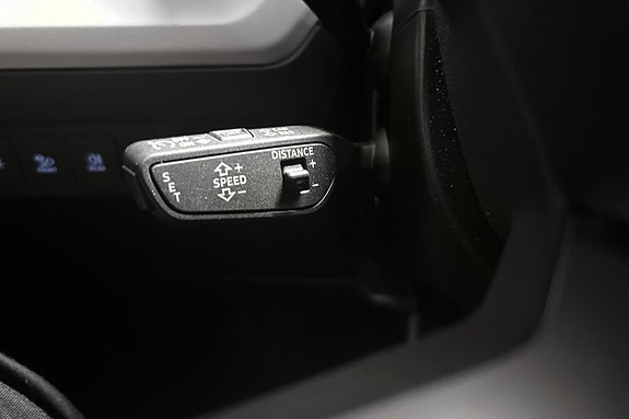 Audi Q4 e-tron 15 of 18