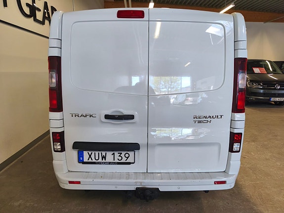 Renault Trafic 5 of 5