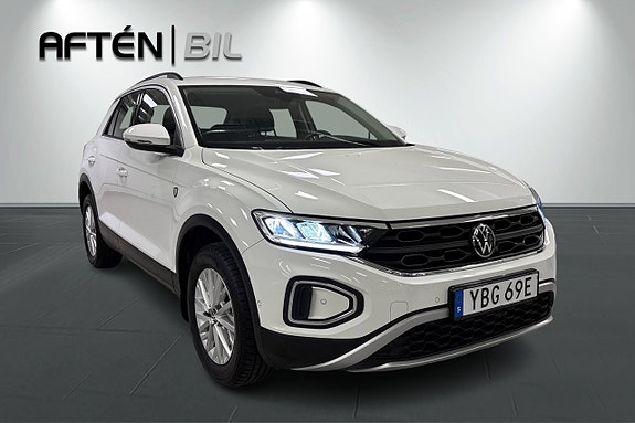 Volkswagen T-Roc 4 of 21