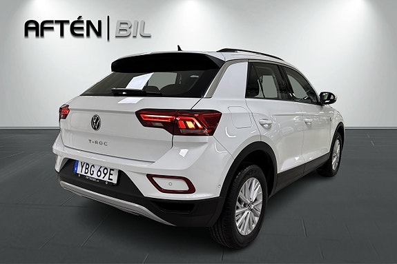Volkswagen T-Roc 7 of 21