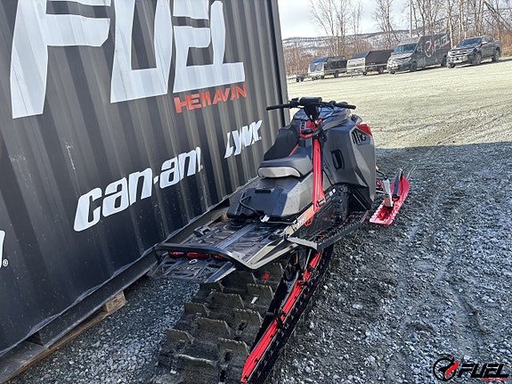 Lynx SHREDDER 850 E-TEC Turbo R SHOT 3 of 4