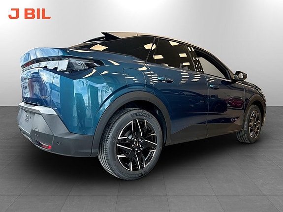 Peugeot 3008 4 of 4
