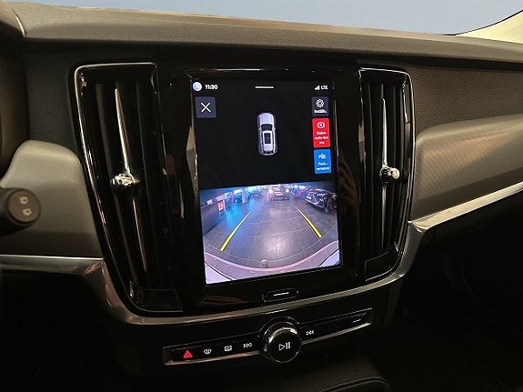 Volvo V90 Cross Country 15 of 18