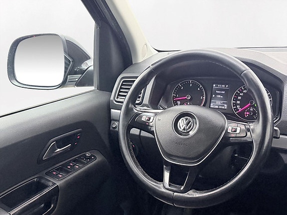 Volkswagen Amarok 20 of 30