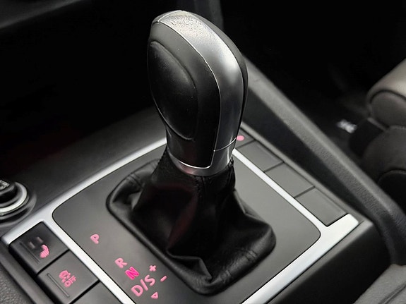 Volkswagen Amarok 28 of 30