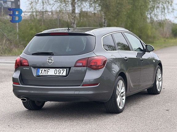 Opel Astra 14 of 14