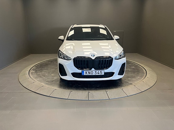 BMW 230e 8 of 18