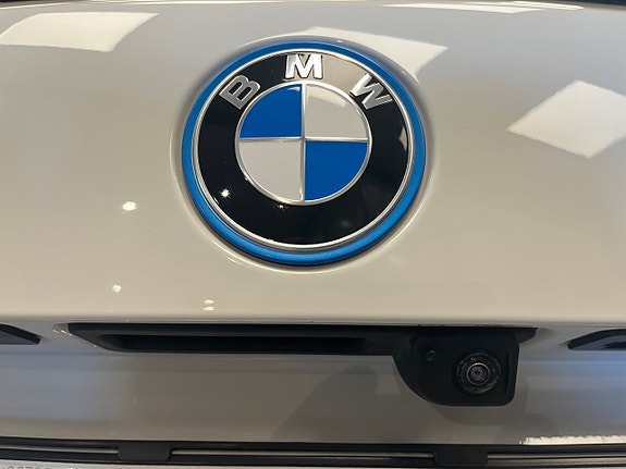 BMW 230e 18 of 18