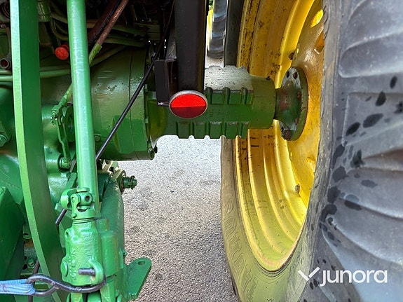 Traktor - John Deere, 3140 MFWD, 4WD 27 of 30