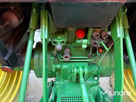 Traktor - John Deere, 3140 MFWD, 4WD 25 of 30