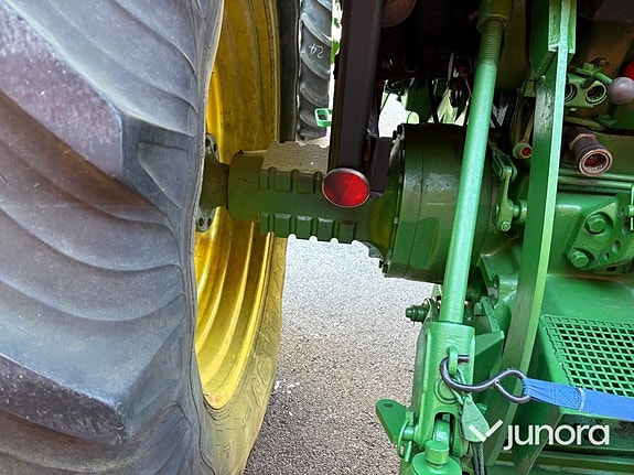Traktor - John Deere, 3140 MFWD, 4WD 26 of 30