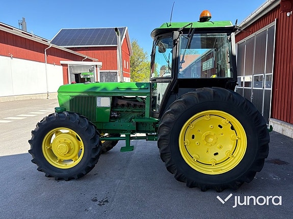 Traktor - John Deere, 3140 MFWD, 4WD 9 of 30