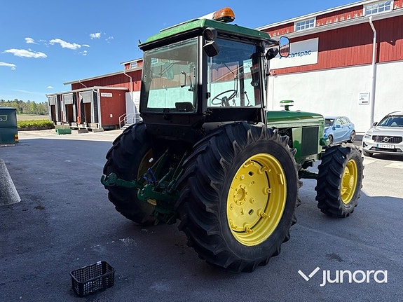 Traktor - John Deere, 3140 MFWD, 4WD 6 of 30
