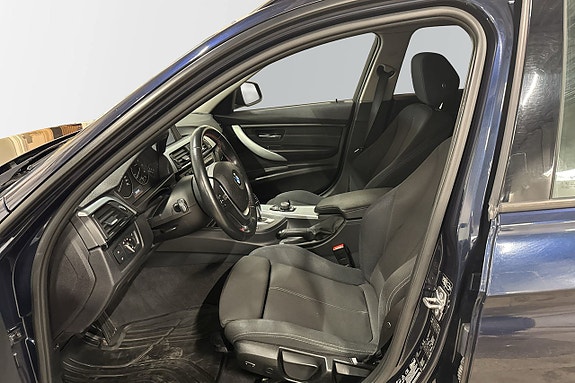 BMW 320d 5 of 5