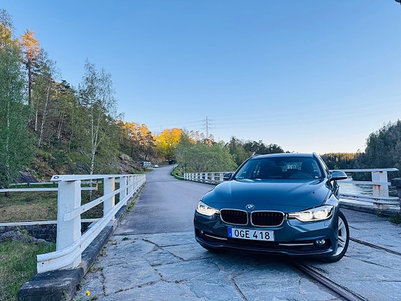 BMW 320 3 of 5