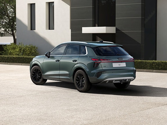 Audi Q3 5 of 5
