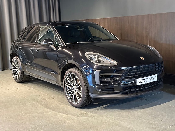 Porsche Macan S 2 of 23