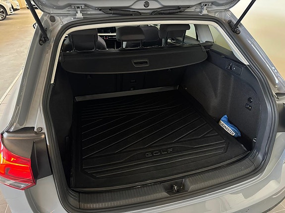 Volkswagen Golf Alltrack 5 of 26