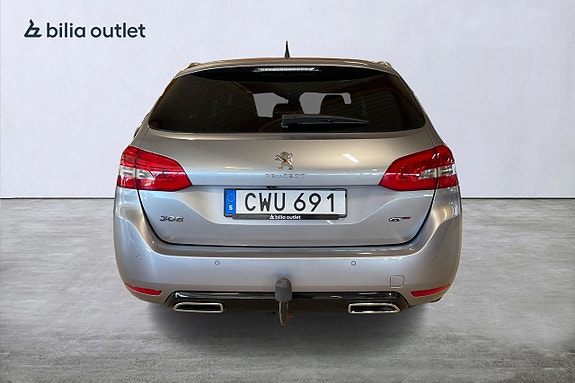 Peugeot 308 SW 8 of 28