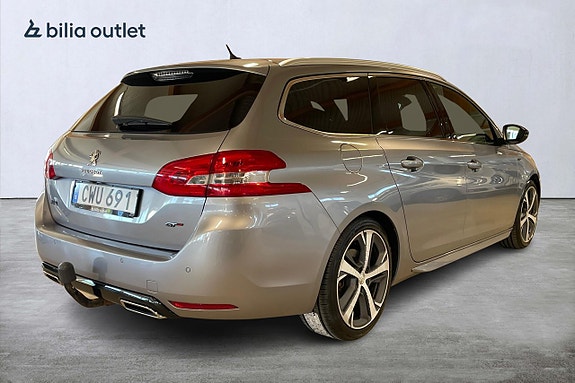 Peugeot 308 SW 9 of 28