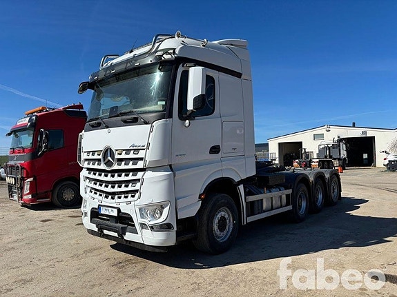 Mercedes-Benz Arocs 3263 8×4 Lastväxlare (129582)