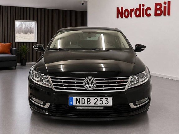 Volkswagen CC 2 of 5