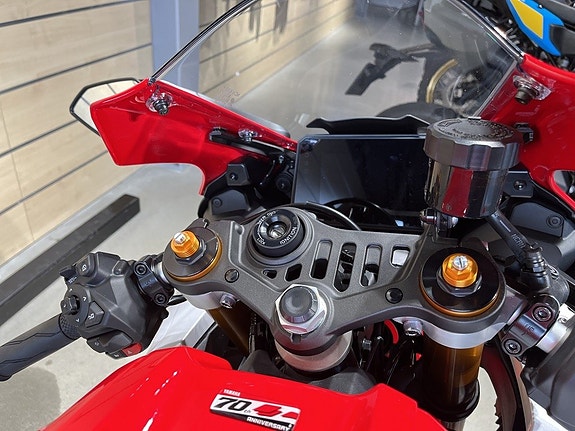 Yamaha YZF-R7 70th Anniversary / NU: 124 900kr! 9 of 16