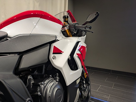 Yamaha YZF-R7 70th Anniversary / Räntekampanj 3,45% 5 of 5