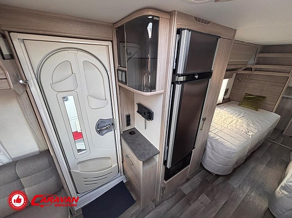 Kabe ROYAL 630 E2-TDL KS / Mover / AC / Luftmarkis* 10 of 27