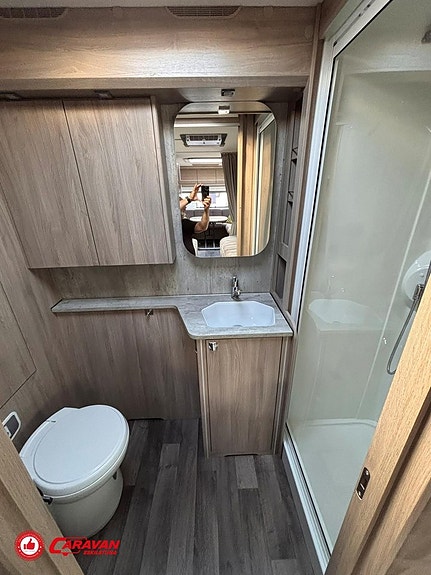 Kabe ROYAL 630 E2-TDL KS / Mover / AC / Luftmarkis* 16 of 27