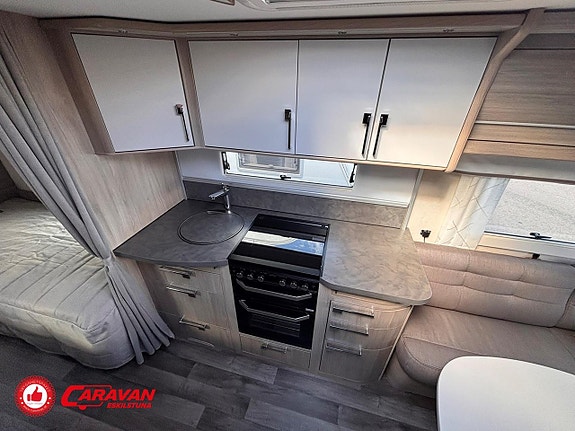 Kabe ROYAL 630 E2-TDL KS / Mover / AC / Luftmarkis* 8 of 27