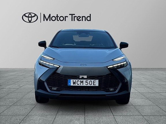 Toyota C-HR 6 of 21